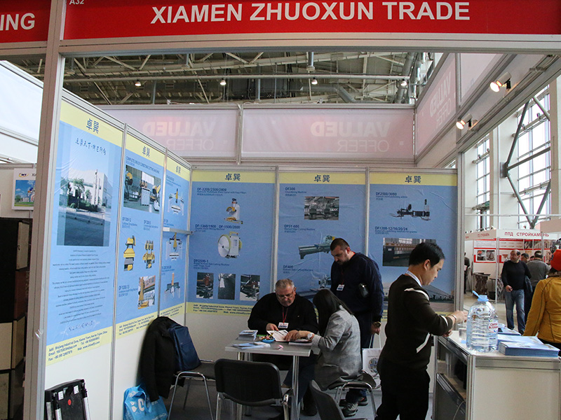 فريق تقني قوي ، معدات الإنتاج المتقدمة وتكنولوجيا التصنيع