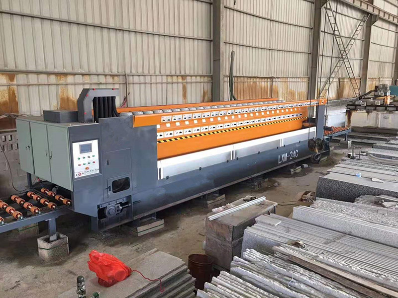 ما هي المعلومات من آلة قطع الألواح؟